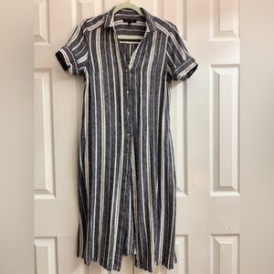 Banana Republic  button linen dress with pockets